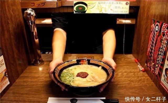 日本流行的“拉面月票”,每月不限次吃面?游客:商家不怕亏本么