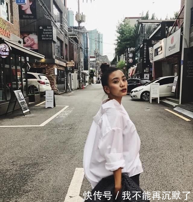 分享她@149cm女生同色系穿搭视觉增高,高腰阔裤配它至少高10cm?