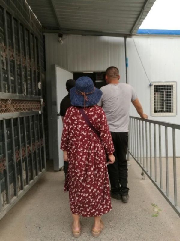 坐着大巴去新疆(五)之从且末到民丰,走走塔克拉玛干沙漠公路