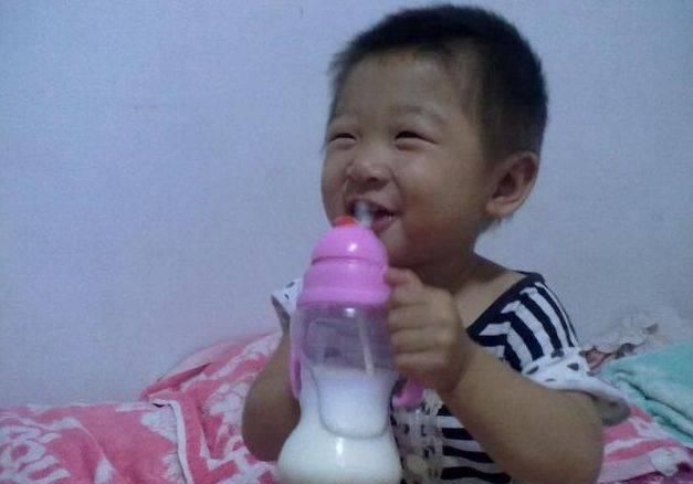  损伤孩子脾胃@孩子积食的“元凶”，在冰箱里很常见，为了孩子发育，别再喂了