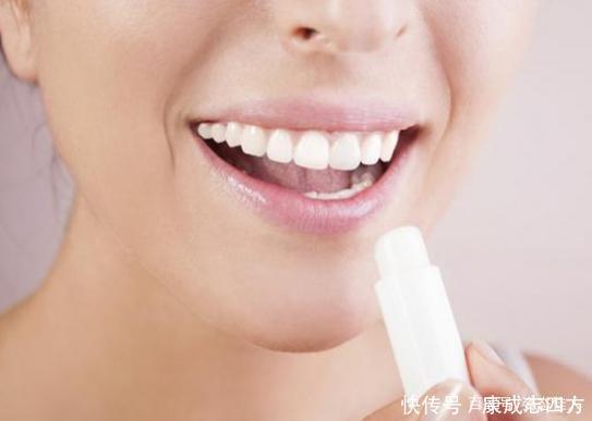  「敷面膜」皮肤差的女人，谨记这4个“护肤小技巧”，轻松恢复白皙水嫩肌
