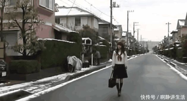 为什么日本女人, 冬天大雪天也喜欢穿裙子?是什么原因？