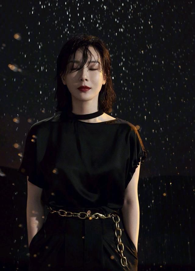  [气质]穿出一个女人的气质,是能让众多女神爱不释手