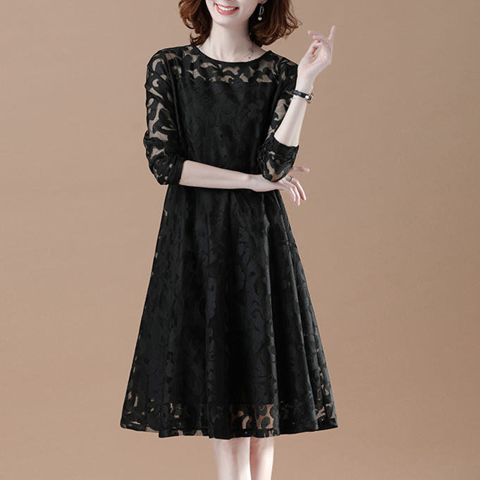 今年秋天阔腿裤不流行了，8月刚上新的秋裙，妈妈穿洋气又美嫩