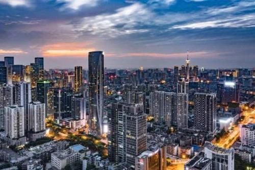  我国@我国西部“最牛”的省份：车牌从A排到Z，光机场就有14座！