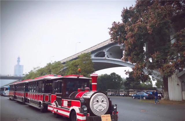 中国最“值得一去”的5A景区, 一年亏损上亿元, 却坚持不收门票!