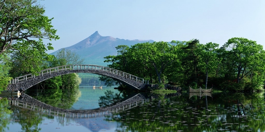 去缅甸的我国游客不仅要小心钱包，而且要小心长发。