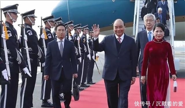 「韵味」越南第一夫人太惊艳!一袭紧身中国风旗袍,尽显东方女性独特韵味