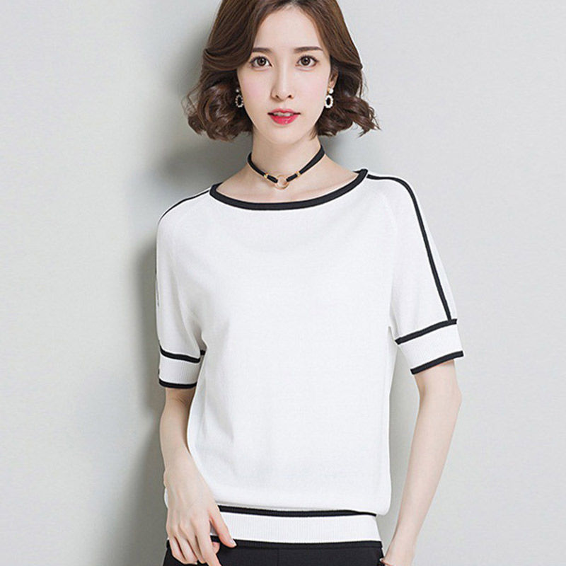 今年最流行的几款t恤，时髦好看洋气百搭，轻松打造精致女神范儿