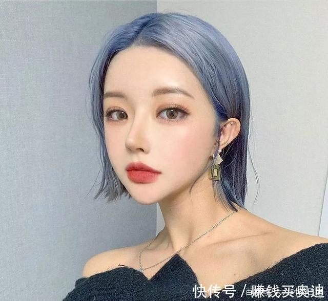 『红色』2020年洋气发色推荐,时髦的小姐姐已经把它们往头发上染了!