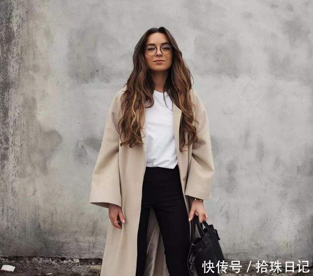  #宽松的版型#今年春天不要错过杏色穿搭，可盐可甜，百搭且不挑人