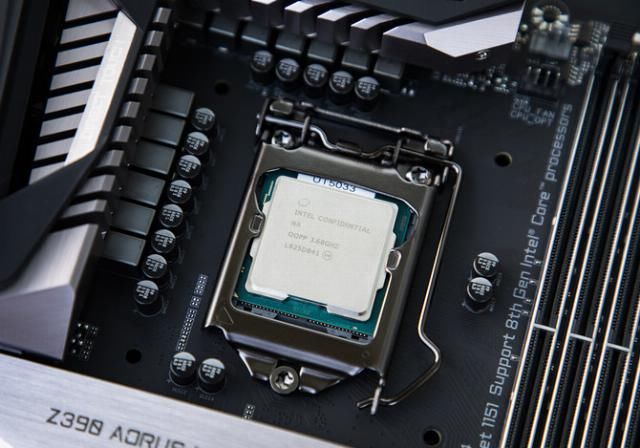  Intel@为10代酷睿让路？浅析近期Intel处理器降价！