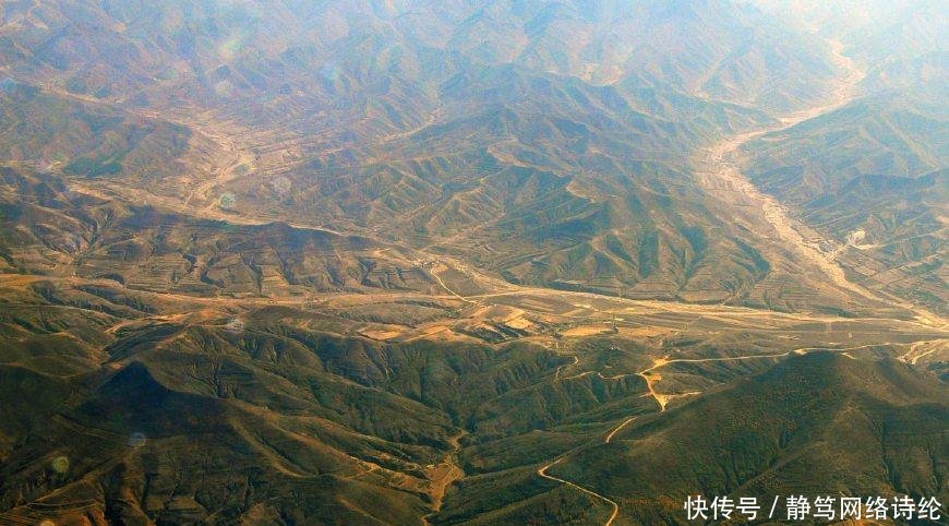 中国再创奇迹! 库布齐沙漠“进水”, 居民养野牛收入百万