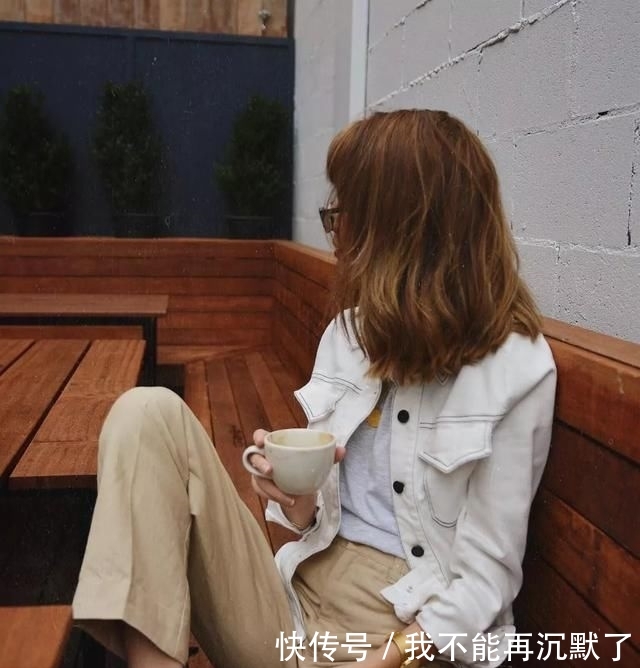  『奶奶衫』2020最流行的4款薄外套，你有几件？