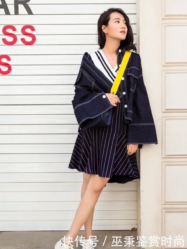 辣妈朱丹是裹着“浴的袍”就出门吗?这样穿着她性感撩人!!