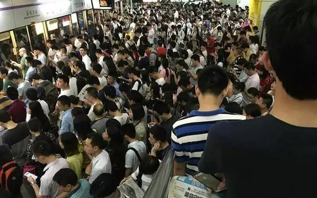  界线@全国各省市人口密度排行榜：看看哪个省的人口分布最密集？