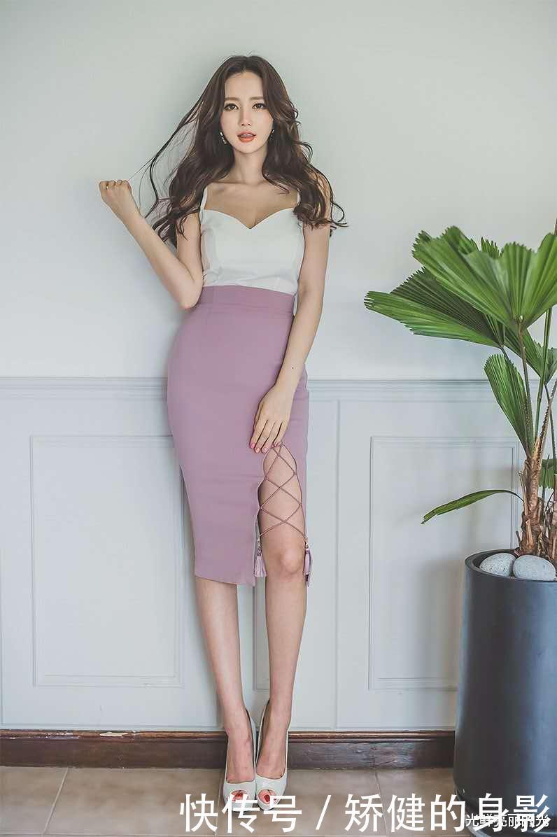 「逃不掉」一字“半身裙”,逃不掉的优雅,逃不掉的迷人