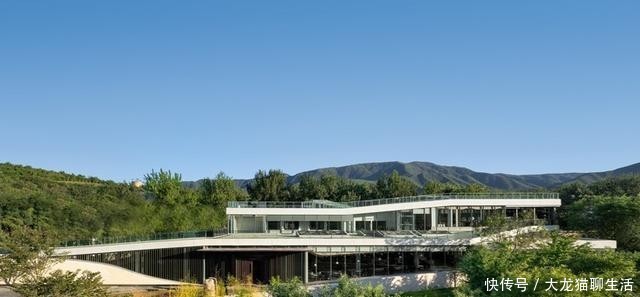 五里春秋泛文化艺术中心