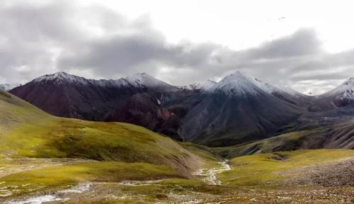 北边百花南青石，祁连苍茫画秋颜--祁连山穿越