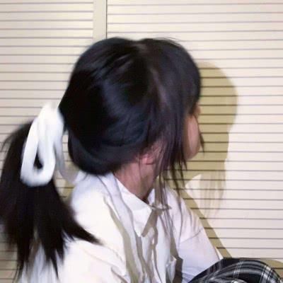 瞬间■“扎马尾”总是很难看?教你3个小技巧,瞬间成全场最靓的崽!