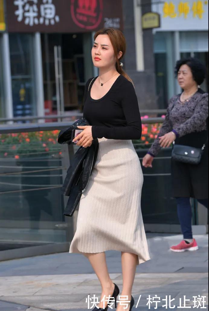  「雅致」街拍80后''白富美''的精致穿搭,简洁雅致就是她们的时尚定位