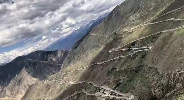 青藏线难,川藏线美,一入西藏误终身