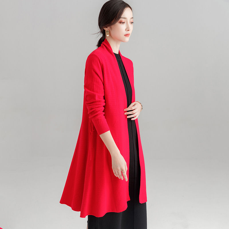 女人再漂亮入秋后别穿裙子，瞧瞧下面这样穿，让你永远是漂亮女人