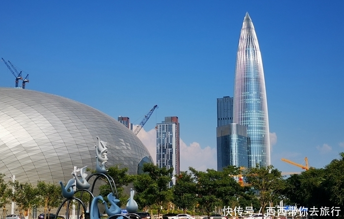  实拍：实拍深圳西部第一摩天楼，它才是深圳最美摩天楼