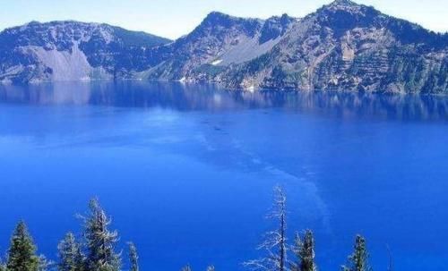 这个湖中有多种海洋生物，蓄水量相当于19个渤海，还能直接饮用