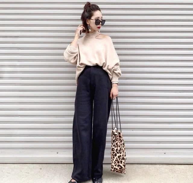 『高腰窄裙』显高神品!让个子矮的女孩简单地穿出170cm高挑身材的视觉效果