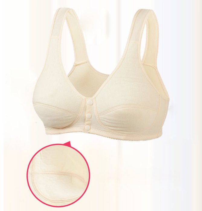 秋天可以穿厚一点的文胸了，衬垫厚一点显得大一点，别处薄超舒服