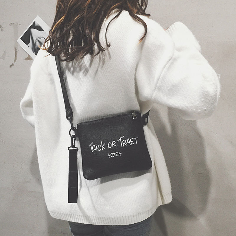 传统老气包包不要背了，秋季刚上新的女包，一年四季都能背