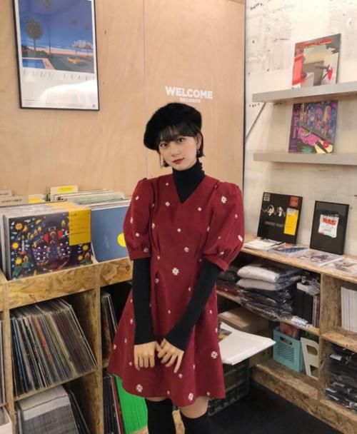  『感十足』小个子一旦拒绝甜美，穿搭可以甜酷得多不好惹？