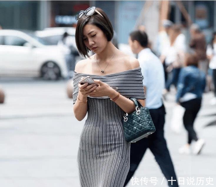  「线条美」街拍演绎线条美的女子，曼妙的身姿，凹凸有致特迷人