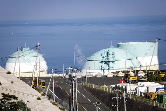 中国送巴铁100吨级“巨兽”，印度千万人羡慕：也送我一个呗