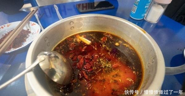  「当仁不让」成都美食数不尽，这两家当仁不让成为头牌