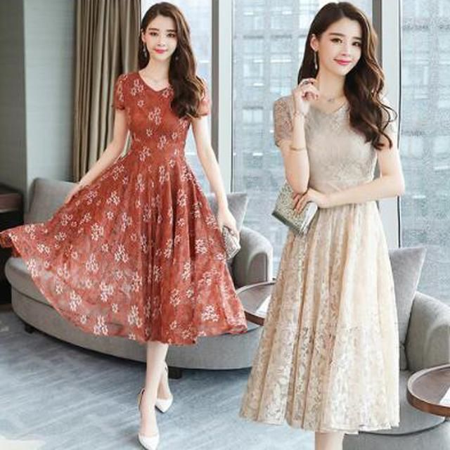 时尚气质的连衣裙，穿上尽显女人味，更加迷人，回头率十足