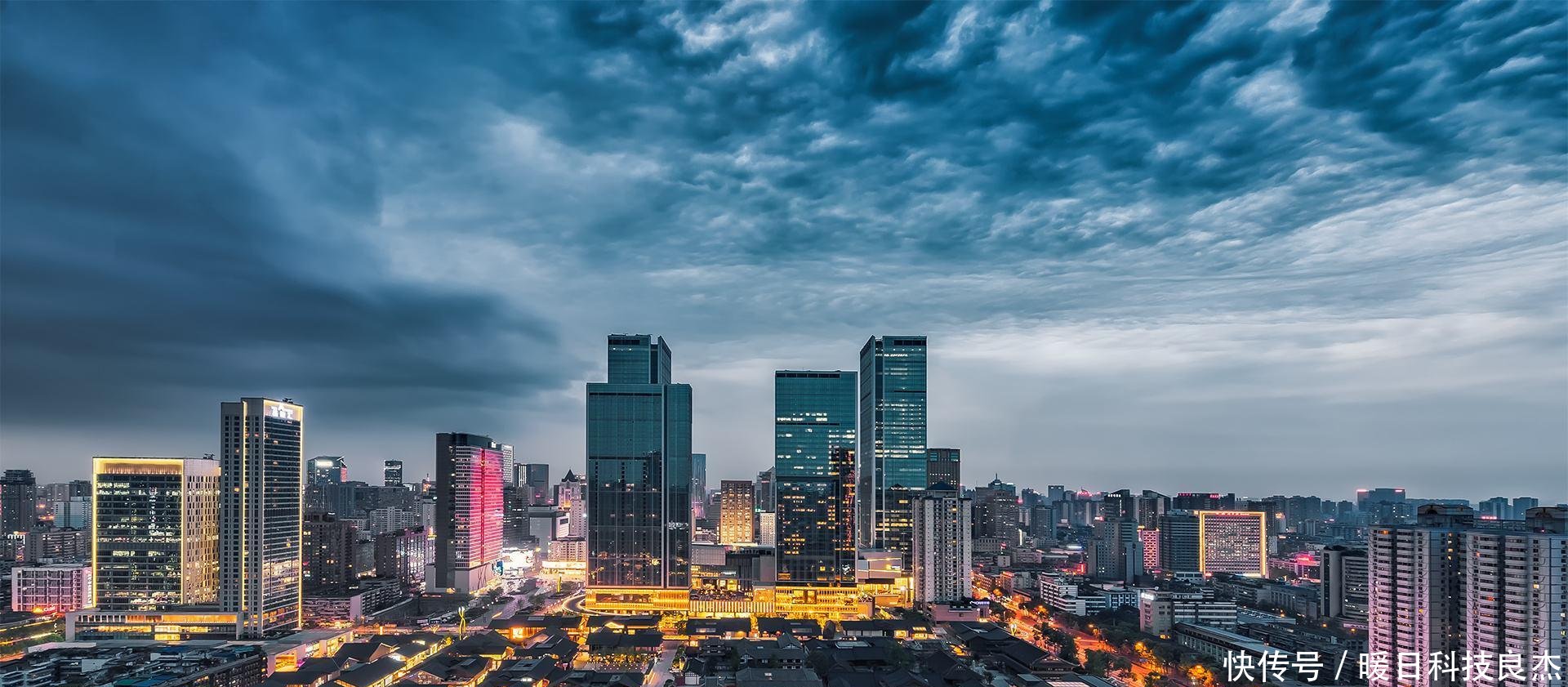 中国五大城市群，组成了一把稳固的弓箭，直射世界大舞台