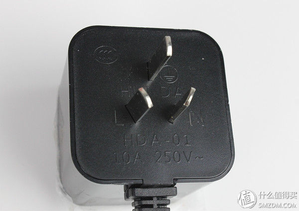 自己安装so easy，用上BECBAS 贝克巴斯 E70垃圾处理器，老妈说了句“好”!