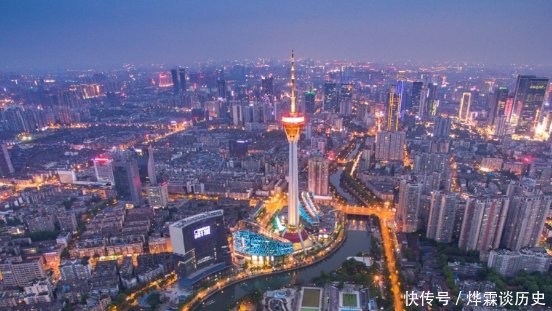  四川：航拍夜景，四川六大城市成都、绵阳、南充