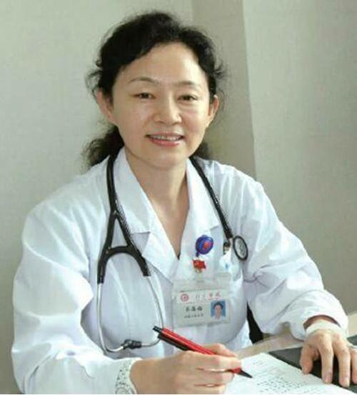 祛斑指日可下?医院主任一语道破:维生素E加它涂脸,一周两次送别黑