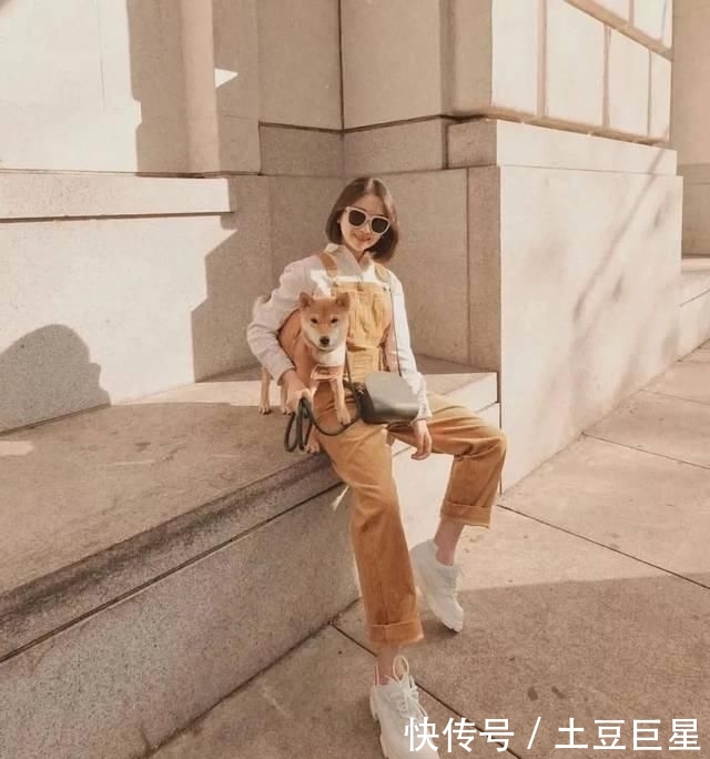 『卫衣』舍弃阔脚裤 !好见到爆的“初恋女友裤”来啦 !!