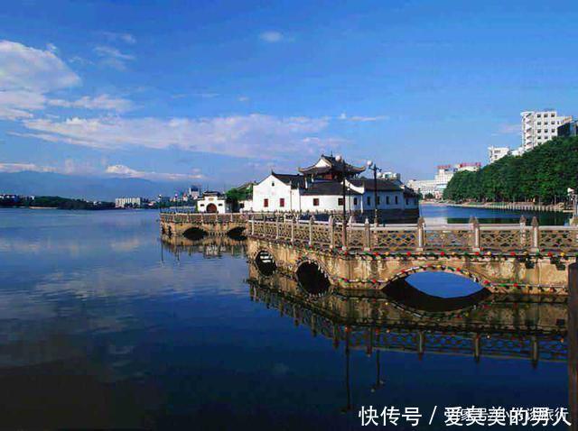 江西有个地级市,已有两千多年历史,曾是陈汉王