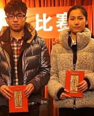  瞬间：难怪华晨宇忘不掉前女友，看到他和前任的合照，网友：瞬间明白了
