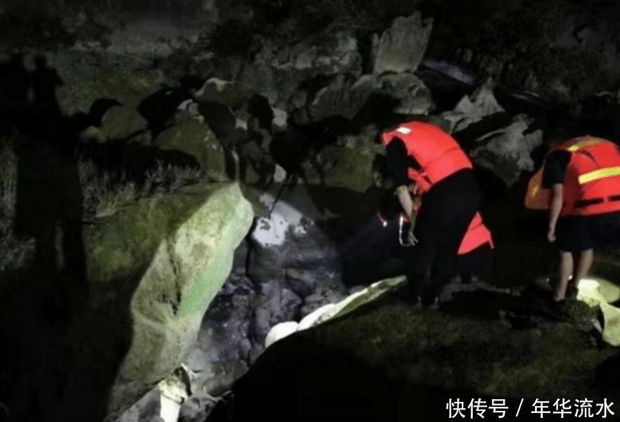 旅游切记看好熊孩子，黄果树瀑布一儿童落水，造成2人遇难