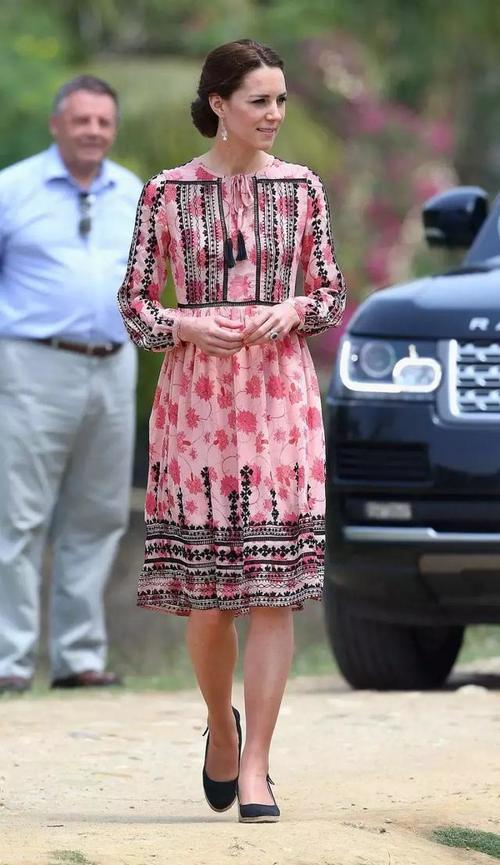 自信就是贵族气质的来源!Kate Middleton 王妃教你穿出气质！