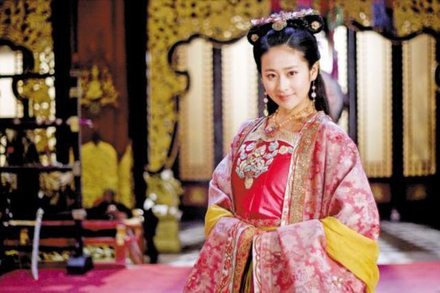 和亲公主,下嫁千里之遥外族,刚成婚就被丈夫砍头祭旗