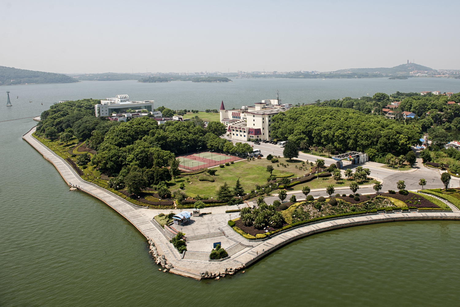  我国■湖南不容小觑的一座城市，我国南北东西交通要道，未来有