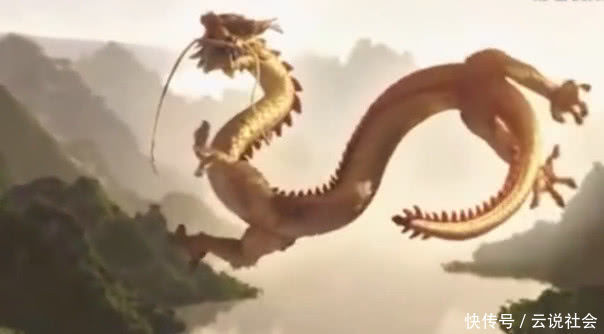 一山洞藏着“真龙”,村民不敢靠近龙洞,专业人来后蒙了