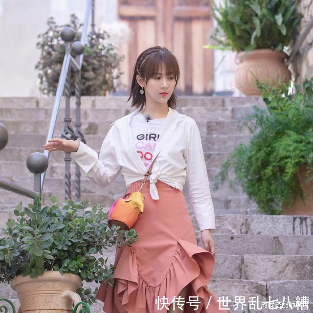  脸上：脸上有这3个特征的女生，劝你不要留刘海，否则土气又显老